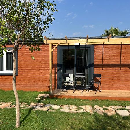 Seaside Bungalow Town Hotel Анталия Екстериор снимка