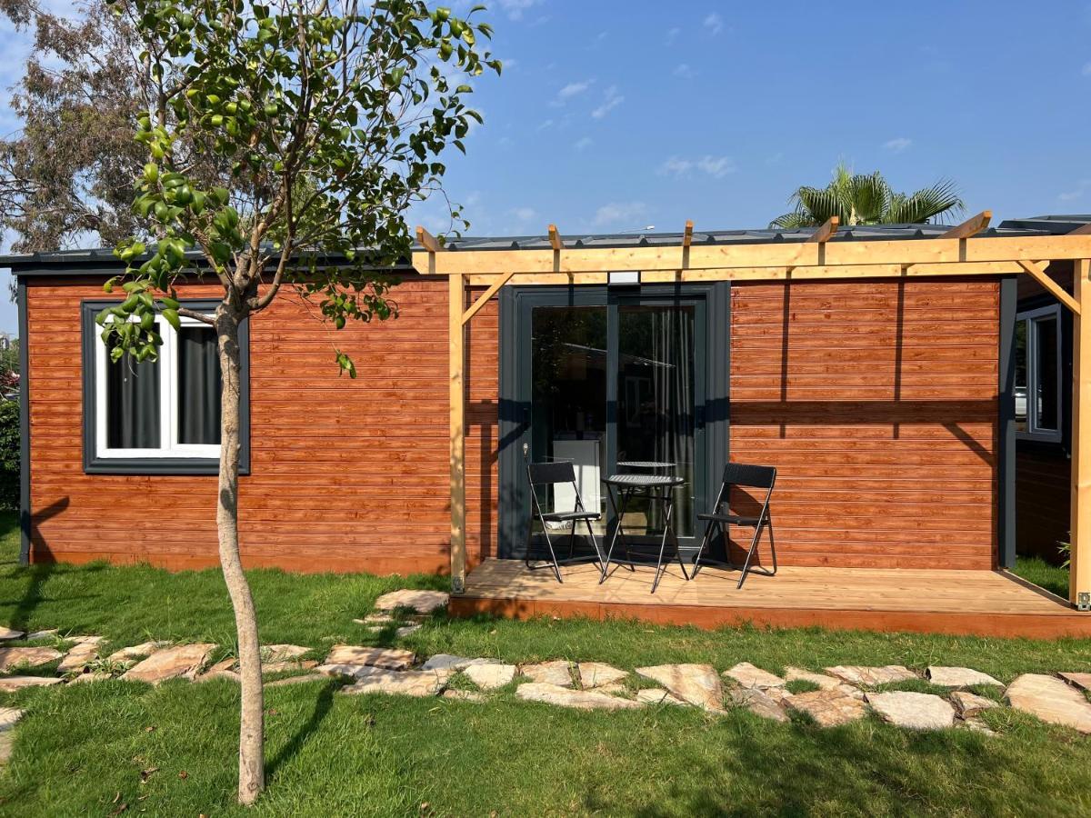 Seaside Bungalow Town Hotel Анталия Екстериор снимка
